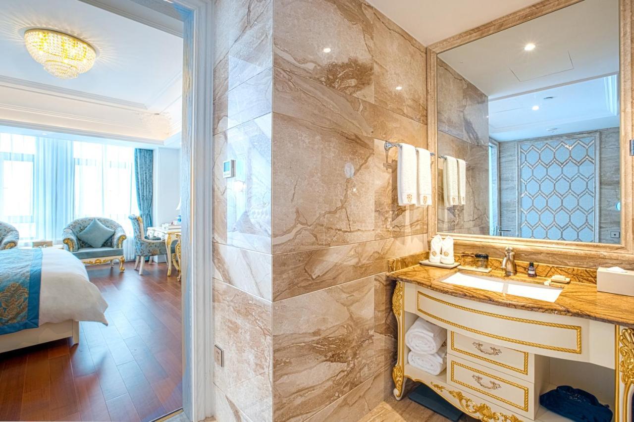 Hotel Wyndham Grand Kunming East Extérieur photo