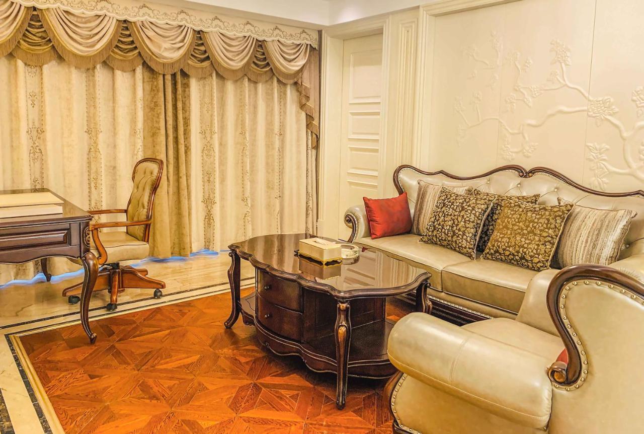 Hotel Wyndham Grand Kunming East Extérieur photo
