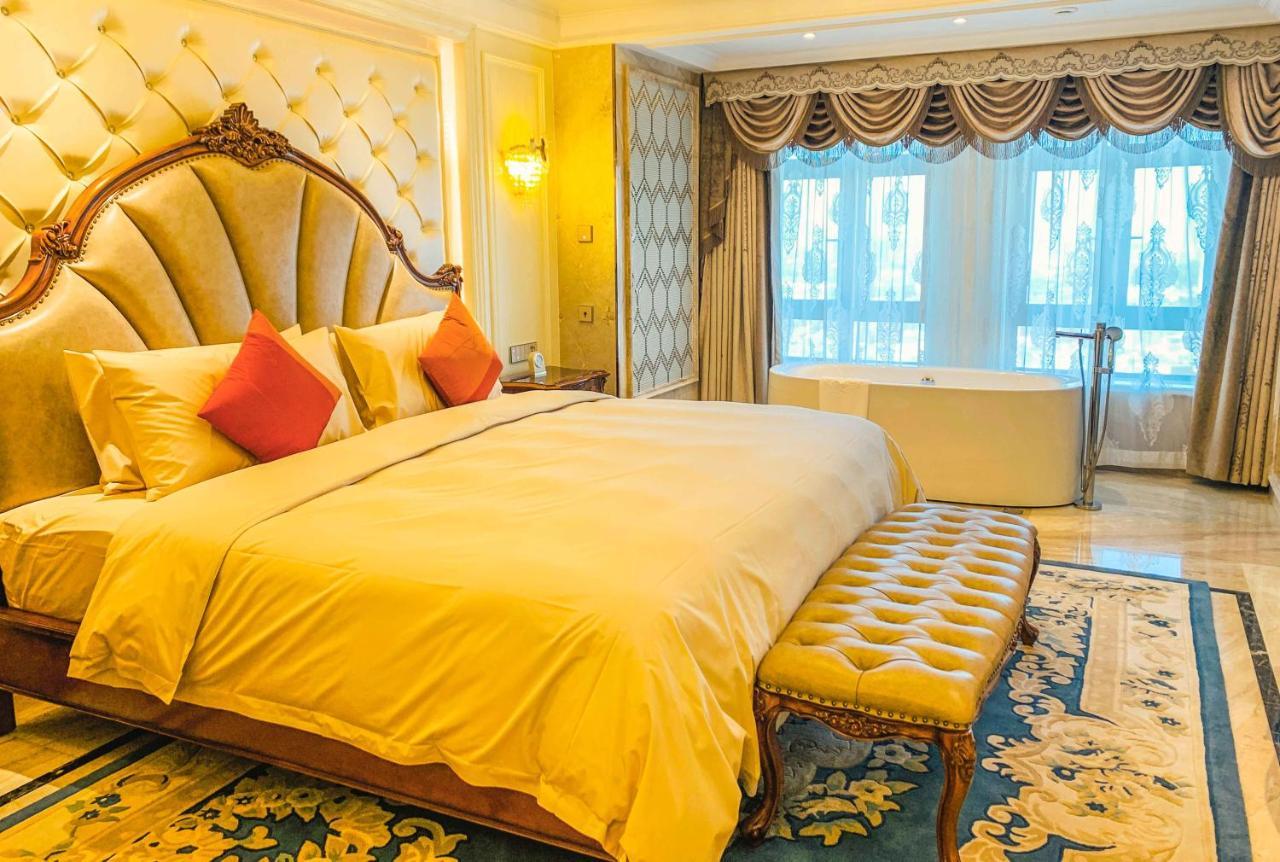 Hotel Wyndham Grand Kunming East Extérieur photo