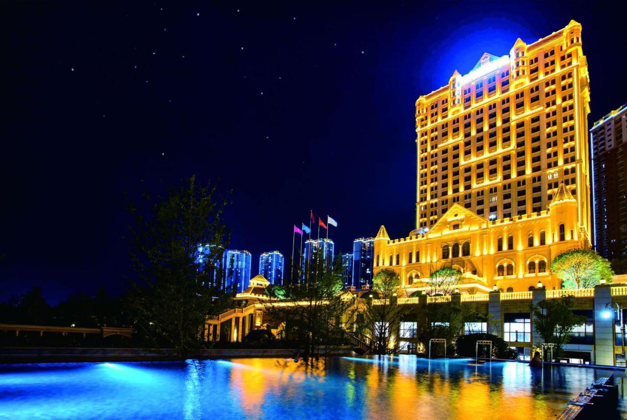 Hotel Wyndham Grand Kunming East Extérieur photo