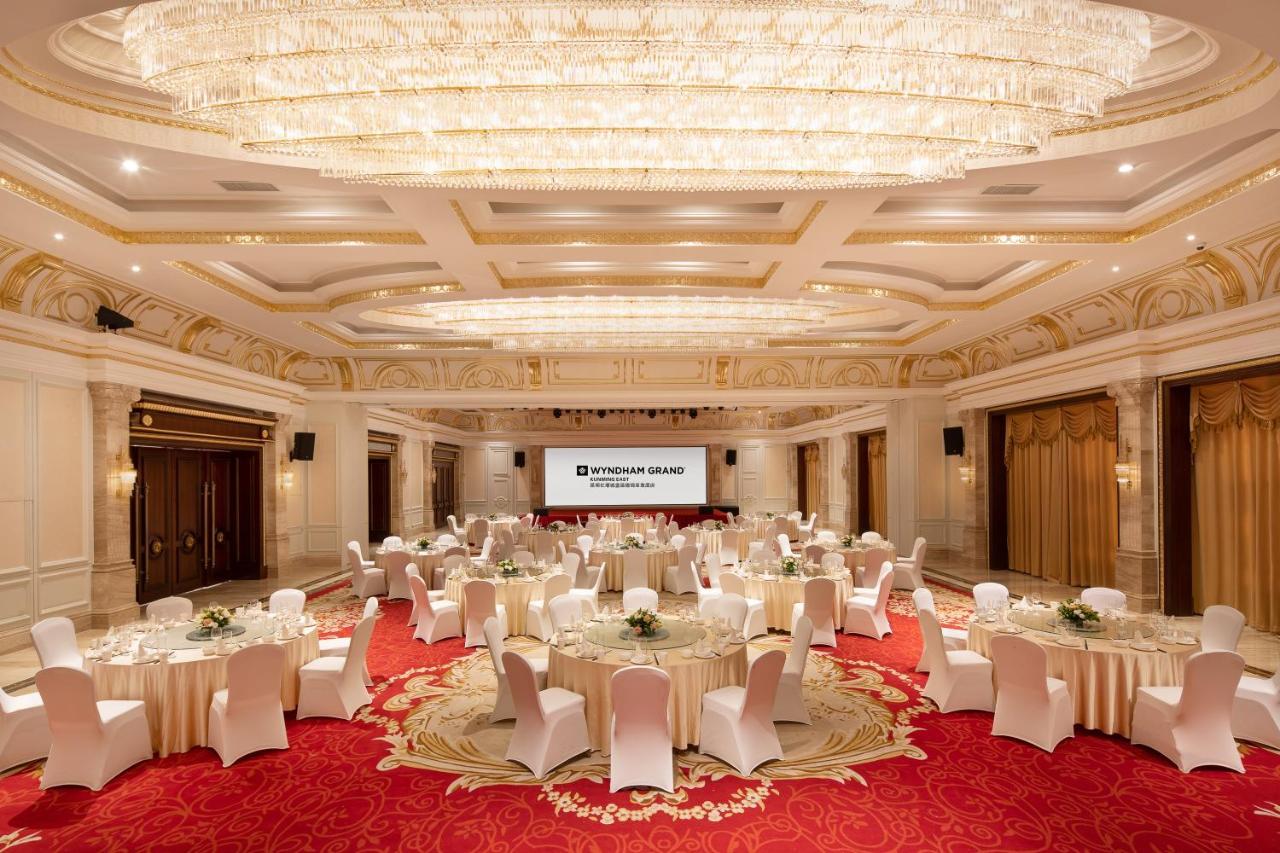Hotel Wyndham Grand Kunming East Extérieur photo